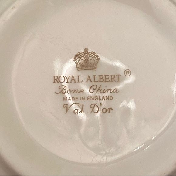 EUC 3/$50 ROYAL ALBERT BRISTOL RIBBED MUGS IN THE DISCONTINUED VAL D’OR PATTERN - Picture 14 of 15